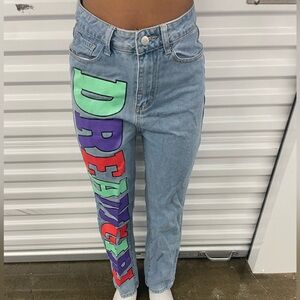 Graphic Light blue Women’s Jeans high waisted with Colorblock Lettering
